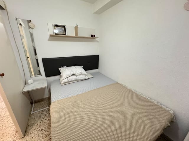 1 soveværelse Lejlighed til salg i El Moncayo - El Pòrtic, Guardamar del Segura med swimmingpool - € 83.000 (Ref: 10120423)