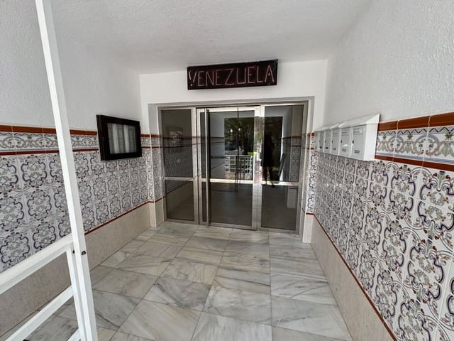 1 soveværelse Lejlighed til salg i El Moncayo - El Pòrtic, Guardamar del Segura med swimmingpool - € 83.000 (Ref: 10120423)