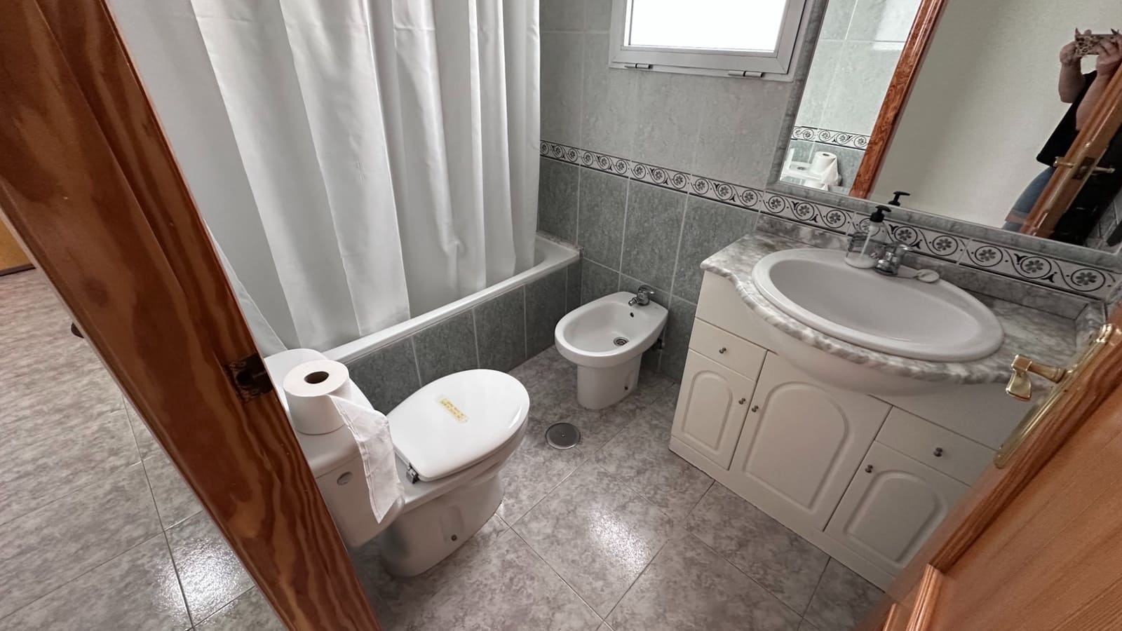2 sovrum Lägenhet till salu i Guardamar del Segura med garage - 230 000 € (Ref: 10132193)