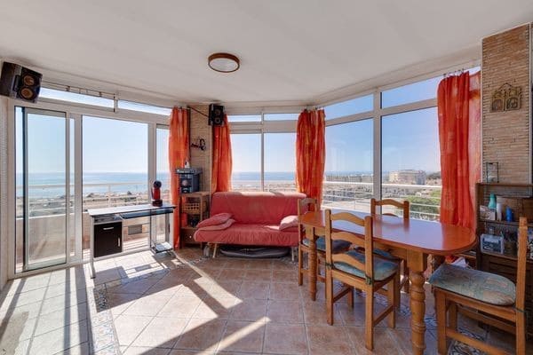 Ático de 2 habitaciones en Zona Pueblo, Guardamar del Segura en venta - 330.000 € (Ref: 10160562)