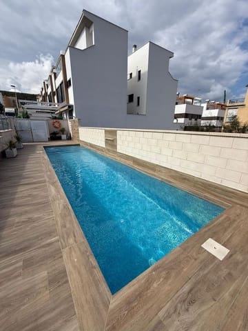 3 sypialnia Dom szeregowy na sprzedaż w Zona Pueblo, Guardamar del Segura z basenem garażem - 399 000 € (Ref: 10160563)
