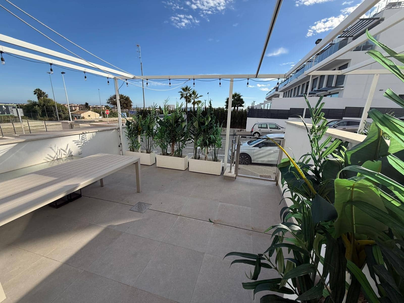 3 sypialnia Dom szeregowy na sprzedaż w Guardamar del Segura z basenem garażem - 399 000 € (Ref: 10160563)