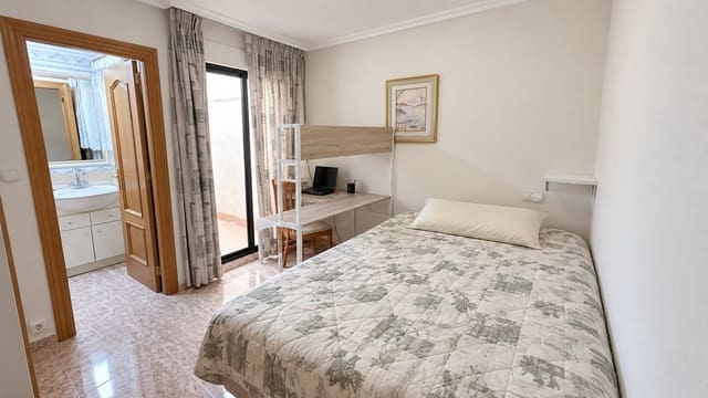 2 slaapkamer Appartement te koop in Zona Pueblo, Guardamar del Segura met zwembad - € 150.000 (Ref: 10163925)