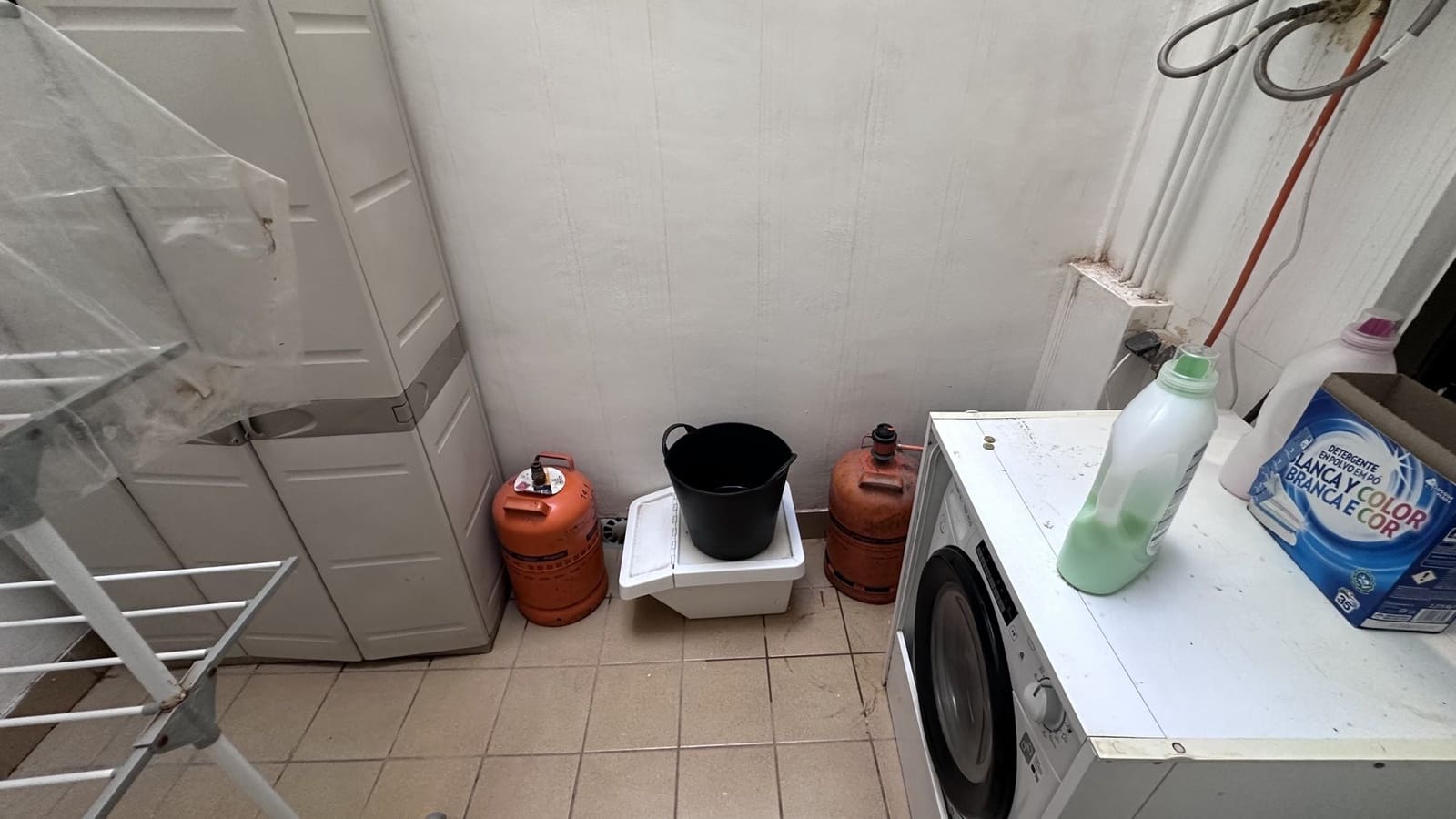 2 bedroom Apartment for sale in Guardamar del Segura with pool - € 150,000 (Ref: 10163925)