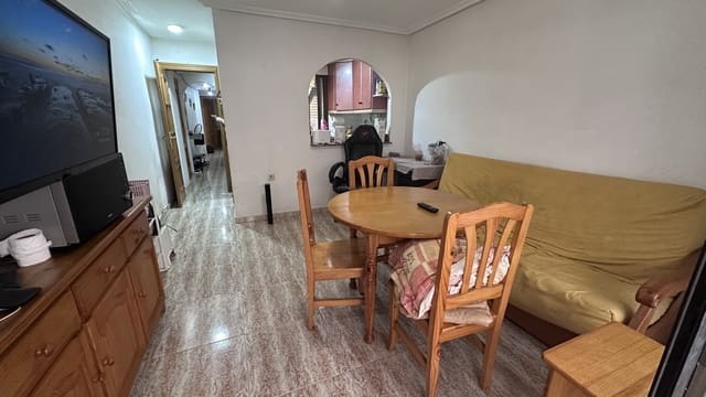 2 slaapkamer Appartement te koop in Zona Pueblo, Guardamar del Segura met zwembad - € 150.000 (Ref: 10163925)