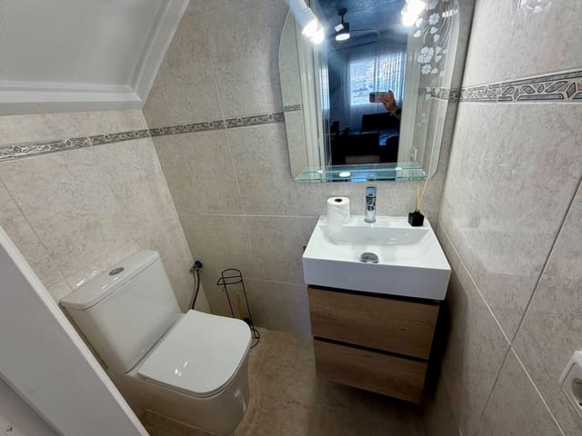 2 soveværelse Bungalow til leje i Ciudad Quesada, Rojales med swimmingpool - € 1.000 (Ref: 10183589)