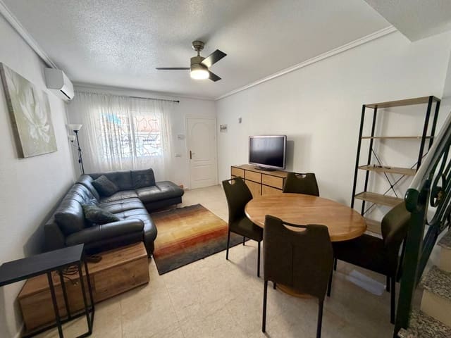 2 soveværelse Bungalow til leje i Ciudad Quesada, Rojales med swimmingpool - € 1.000 (Ref: 10183589)