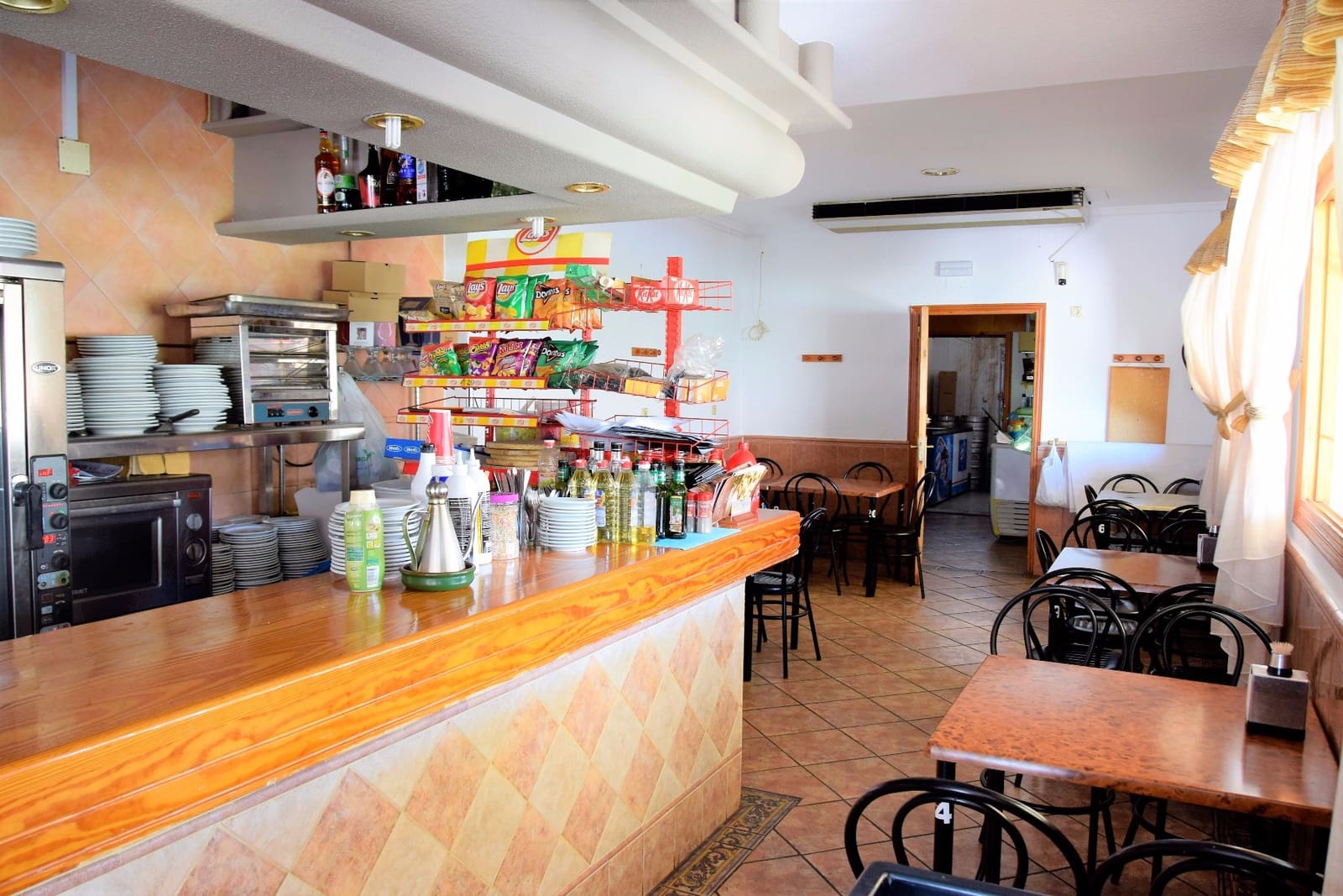 Bar/Restaurante de 1 habitación en La Marina en venta con piscina - 1.000.000 € (Ref: 3495100)