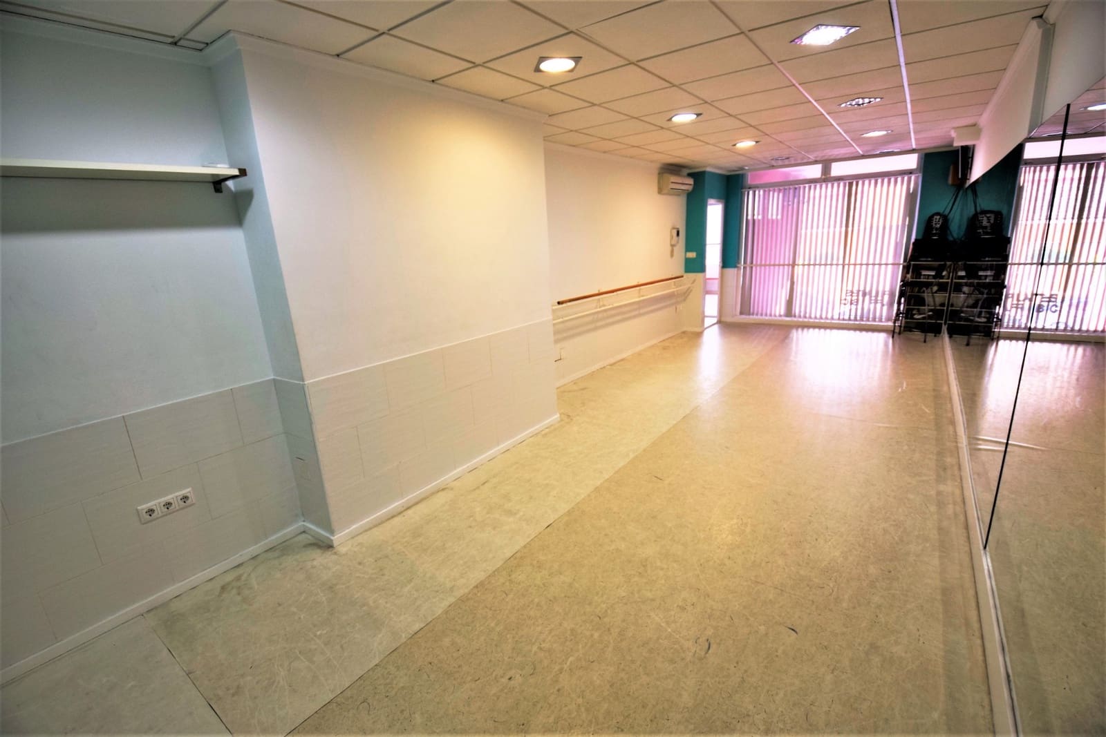 Erhverv til salg i Guardamar del Segura - € 110.000 (Ref: 4486109)