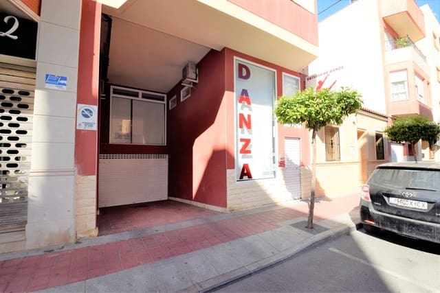 Commercial for sale in Zona Pueblo, Guardamar del Segura - € 110,000 (Ref: 4486109)