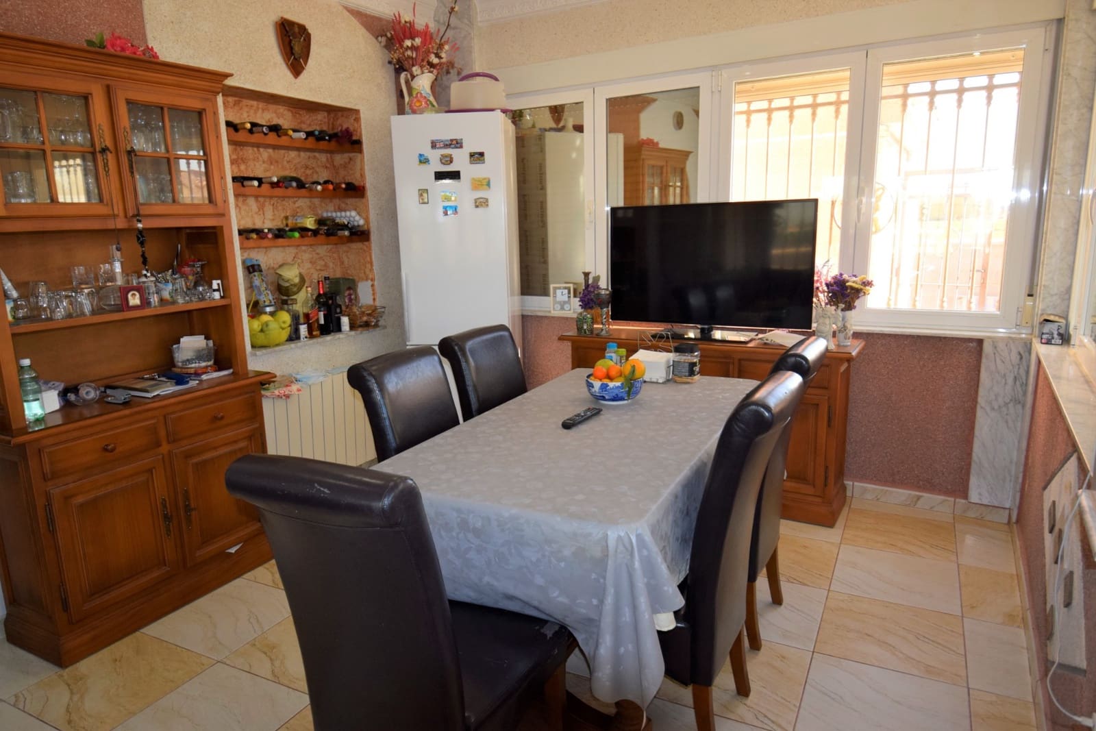 6 sovrum Villa till salu i Guardamar del Segura med pool - 900 000 € (Ref: 6443092)