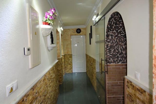 6 sovrum Villa till salu i El Edén, Guardamar del Segura med pool - 900 000 € (Ref: 6443092)