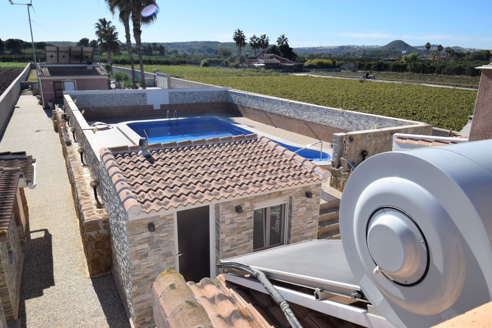 6 sovrum Villa till salu i Guardamar del Segura med pool - 900 000 € (Ref: 6443092)