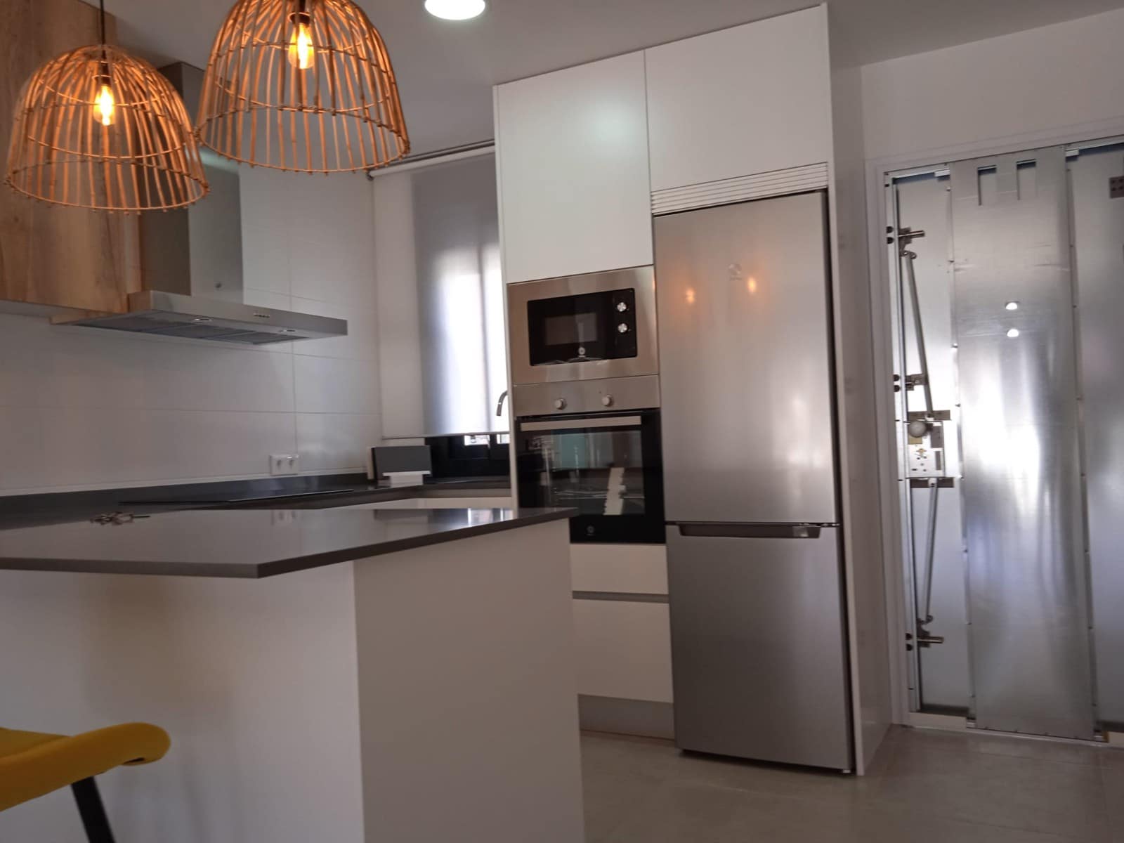 3 soveværelse Lejlighed til salg i Orihuela Costa med swimmingpool garage - € 254.000 (Ref: 6629122)