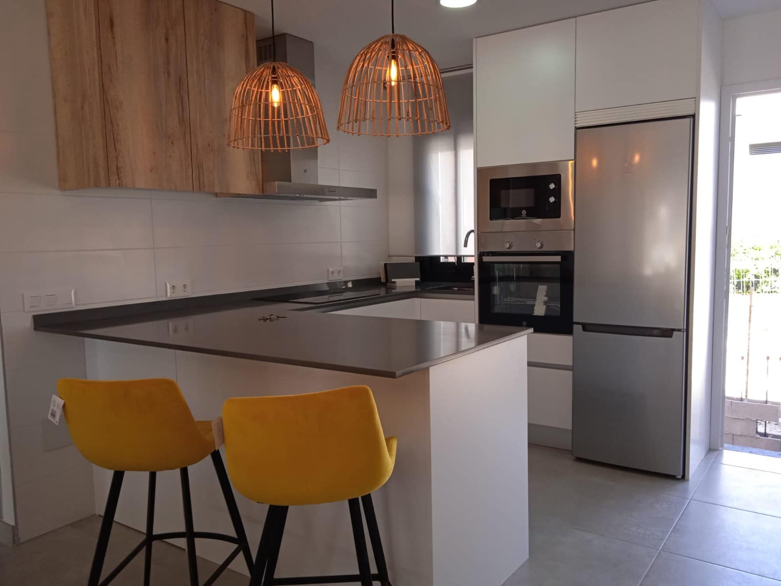 3 soveværelse Lejlighed til salg i Orihuela Costa med swimmingpool garage - € 254.000 (Ref: 6629122)