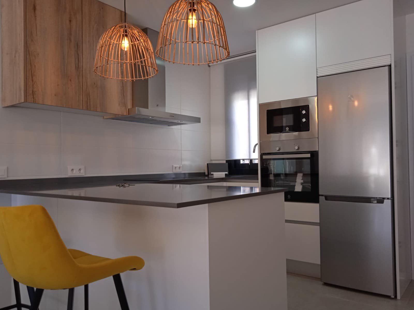 3 soveværelse Lejlighed til salg i Orihuela Costa med swimmingpool garage - € 254.000 (Ref: 6629122)