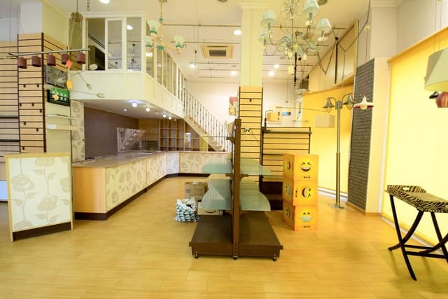 1 slaapkamer Commercieel te koop in Zona Pueblo, Guardamar del Segura - € 330.000 (Ref: 6647850)