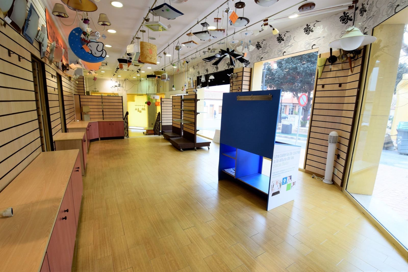 1 slaapkamer Commercieel te koop in Guardamar del Segura - € 330.000 (Ref: 6647850)