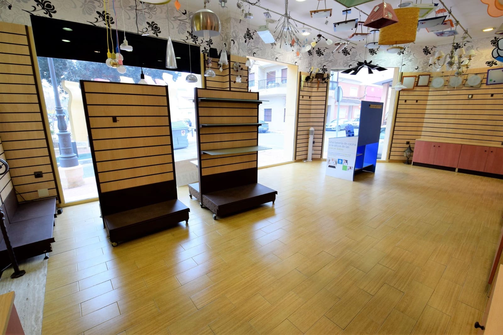 1 slaapkamer Commercieel te koop in Guardamar del Segura - € 330.000 (Ref: 6647850)