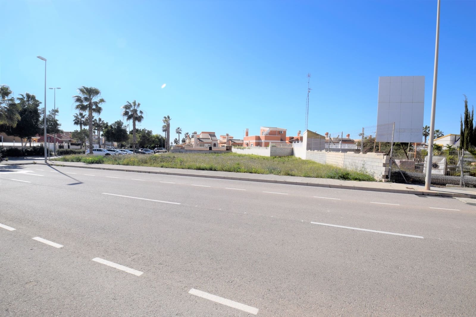 Grunde uden byggetilladelser til salg i Guardamar del Segura - € 94.000 (Ref: 6661464)