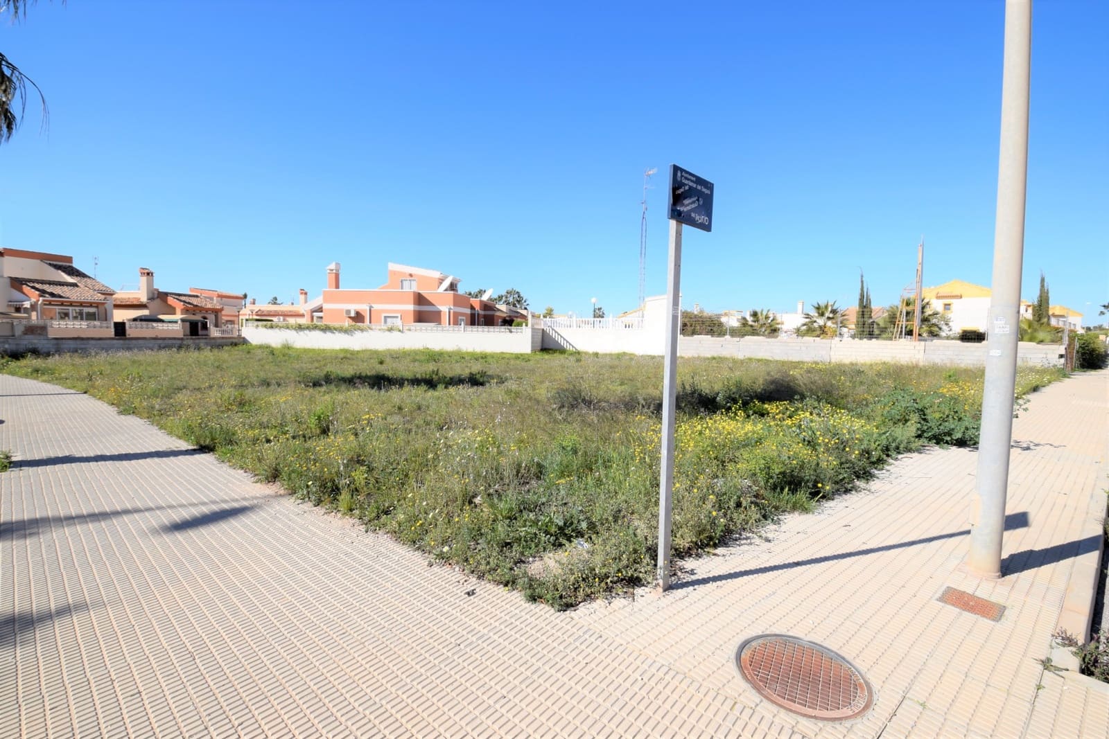 Grunde uden byggetilladelser til salg i Guardamar del Segura - € 94.000 (Ref: 6661464)