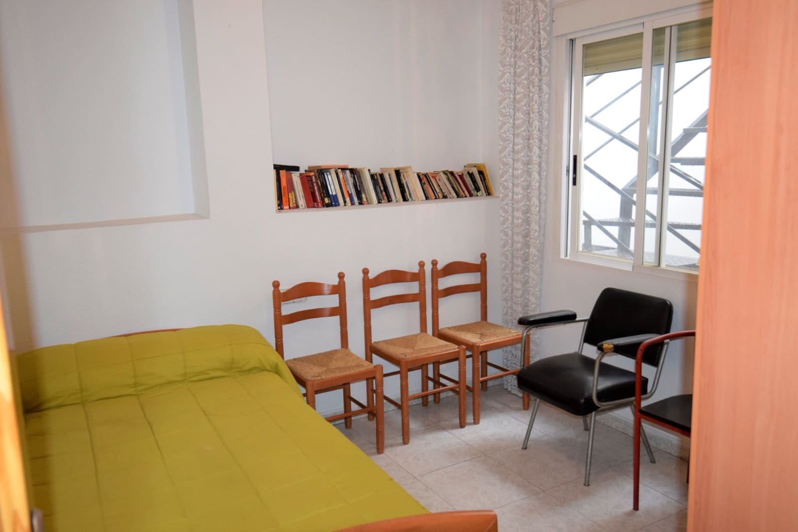 3 bedroom Townhouse for sale in Almoradi - € 120,500 (Ref: 6839952)