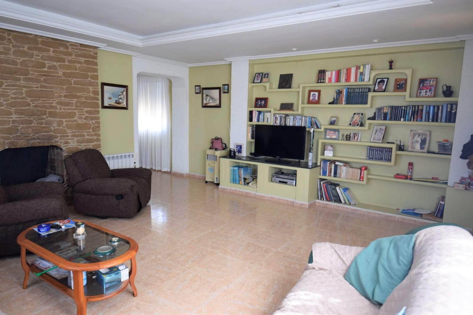 2 bedroom Villa for sale in Aguas Nuevas with garage - € 449,900 (Ref: 6890448)