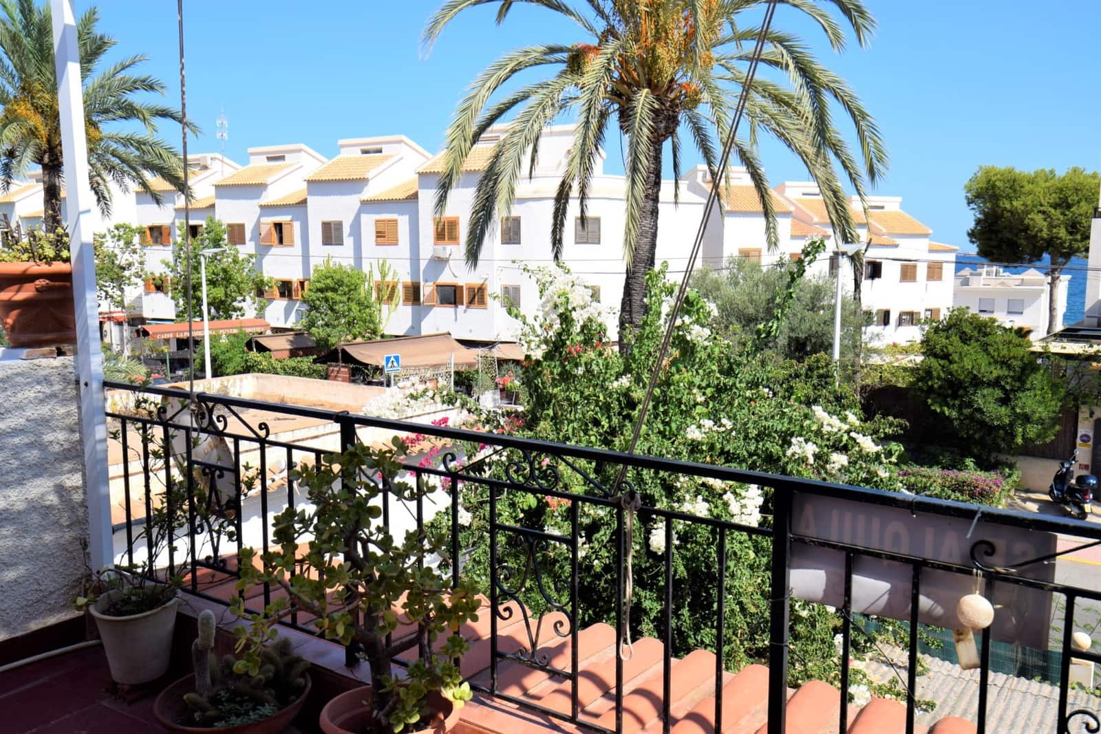 3 soveværelse Villa til salg i Santa Pola med swimmingpool - € 399.000 (Ref: 7006226)