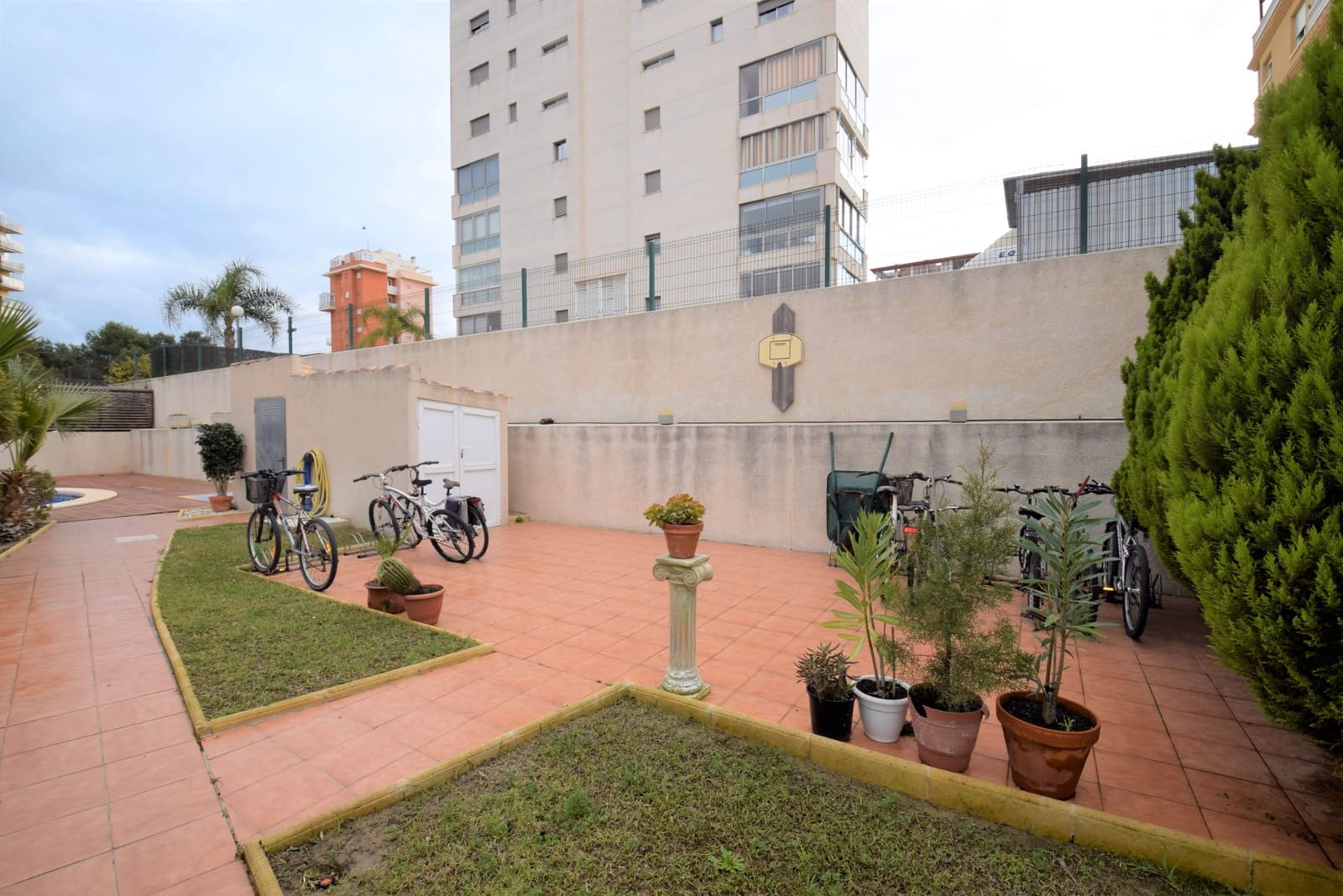 2 quarto Apartamento para venda em Guardamar del Segura com piscina - 163 000 € (Ref: 7380405)