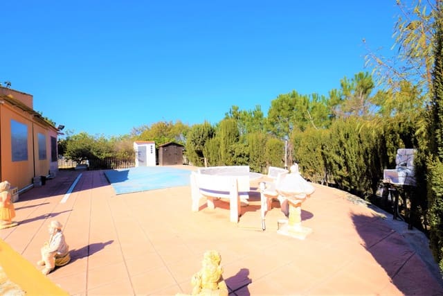 3 slaapkamer Finca/Landhuis te koop in Guardamar Playa, Guardamar del Segura met zwembad - € 463.500 (Ref: 7447629)