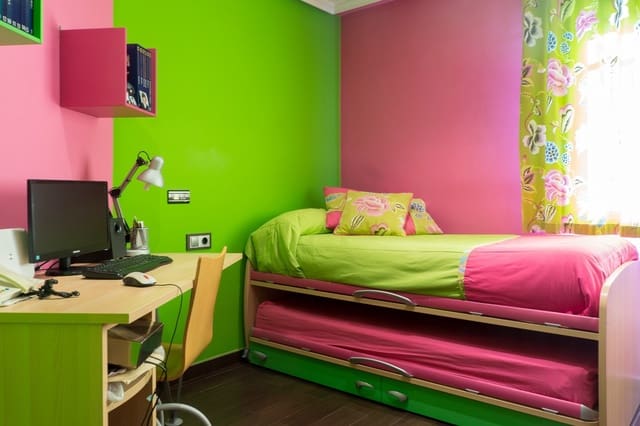 3 sypialnia Penthouse na sprzedaż w Nueva Torrevieja, Torrevieja z basenem garażem - 399 000 € (Ref: 7498897)