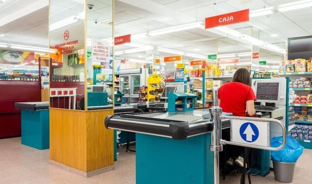 8 bedroom Commercial for sale in Centro, Los Alcázares - € 3,999,999 (Ref: 7498899)