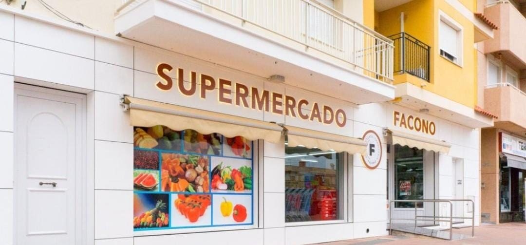 8 soverom Kommersiell til salgs i Los Alcazares - € 3 999 999 (Ref: 7498899)