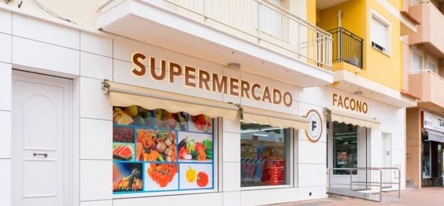 8 bedroom Commercial for sale in Centro, Los Alcázares - € 3,999,999 (Ref: 7498899)