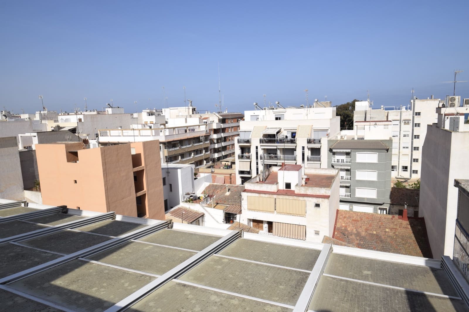 Ático de 3 habitaciones en Guardamar del Segura en venta con garaje - 315.000 € (Ref: 7503469)