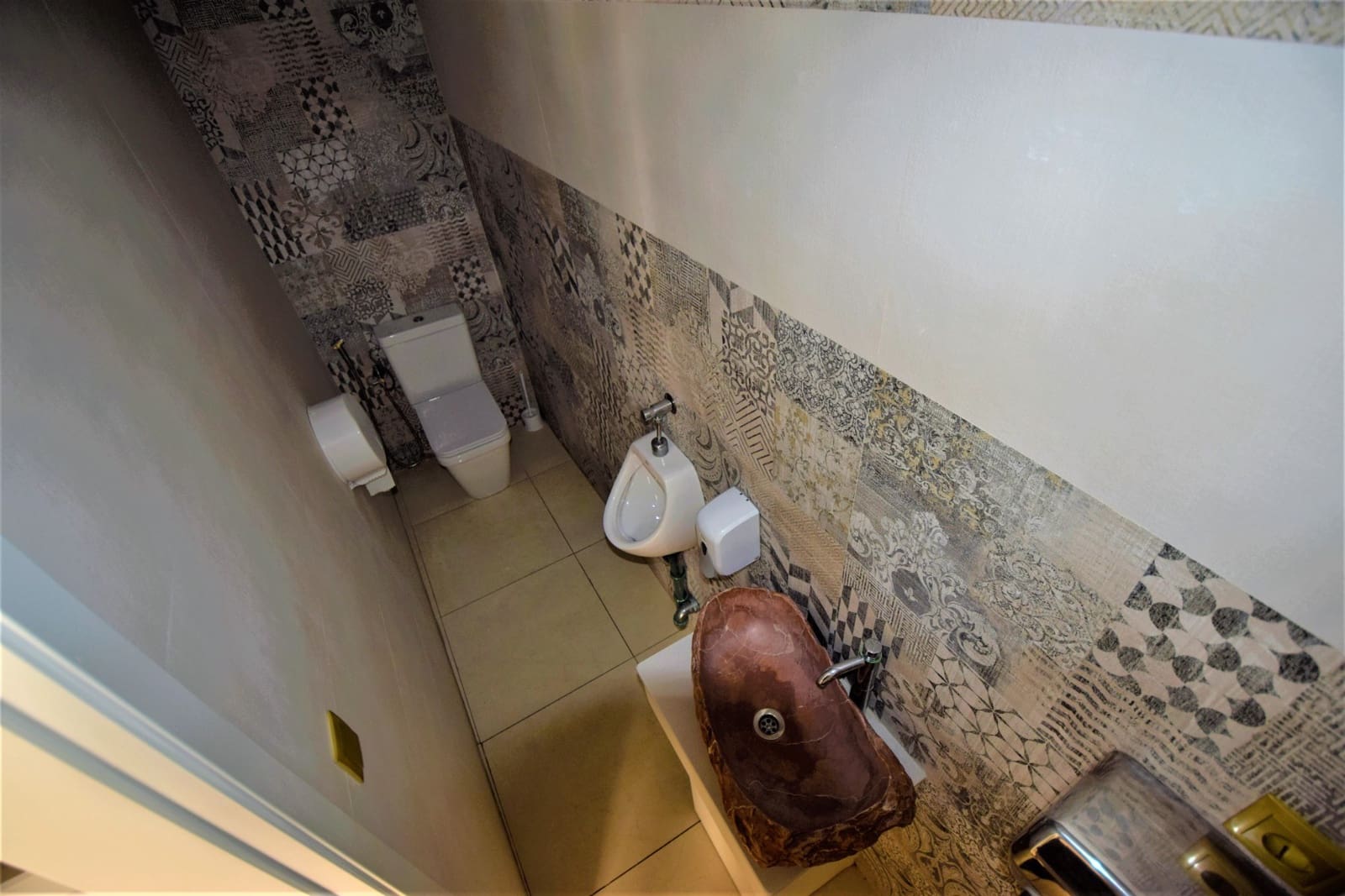 1 soverom Kommersiell til salgs i Guardamar del Segura - € 192 000 (Ref: 7573907)