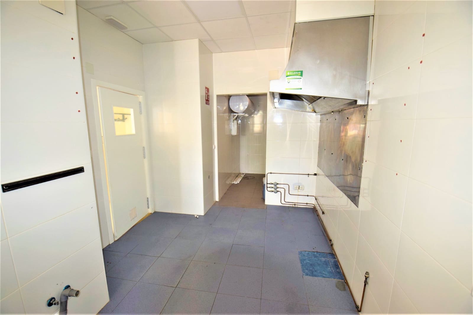 1 soverom Kommersiell til salgs i Guardamar del Segura - € 192 000 (Ref: 7573907)