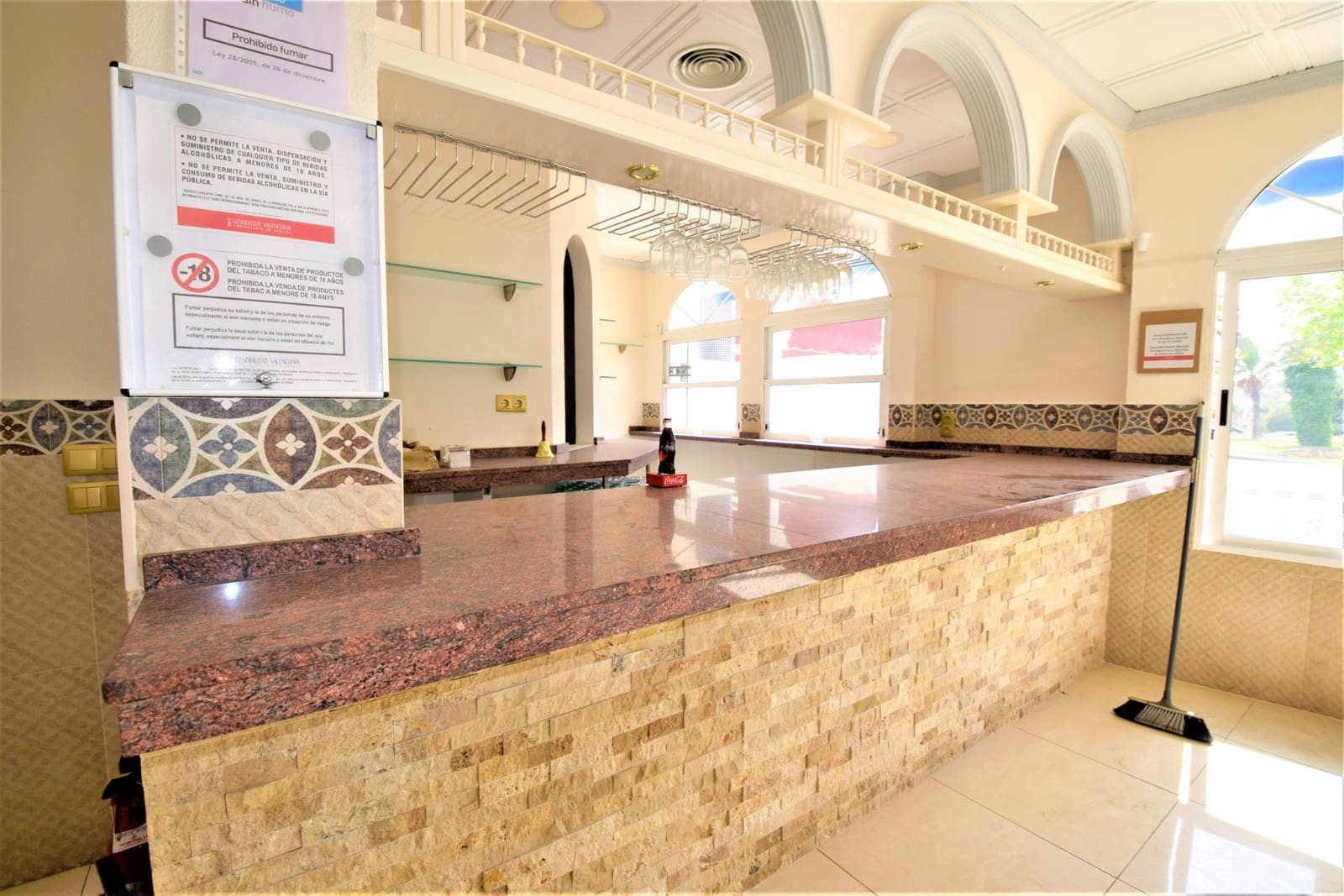 1 soverom Kommersiell til salgs i Guardamar del Segura - € 192 000 (Ref: 7573907)