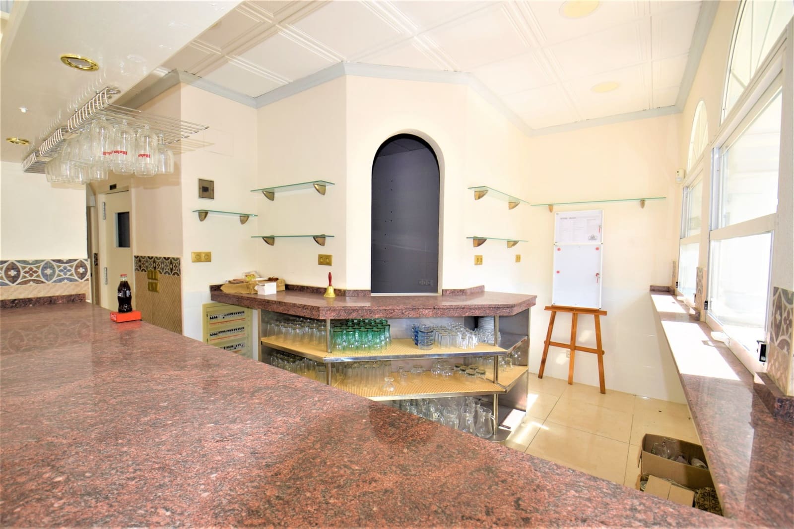 1 soverom Kommersiell til salgs i Guardamar del Segura - € 192 000 (Ref: 7573907)