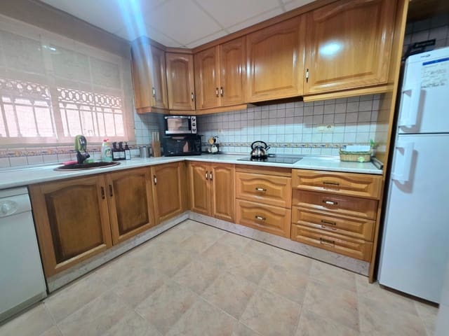 4 bedroom Terraced Villa for sale in El Edén, Guardamar del Segura with pool garage - € 230,000 (Ref: 7773786)