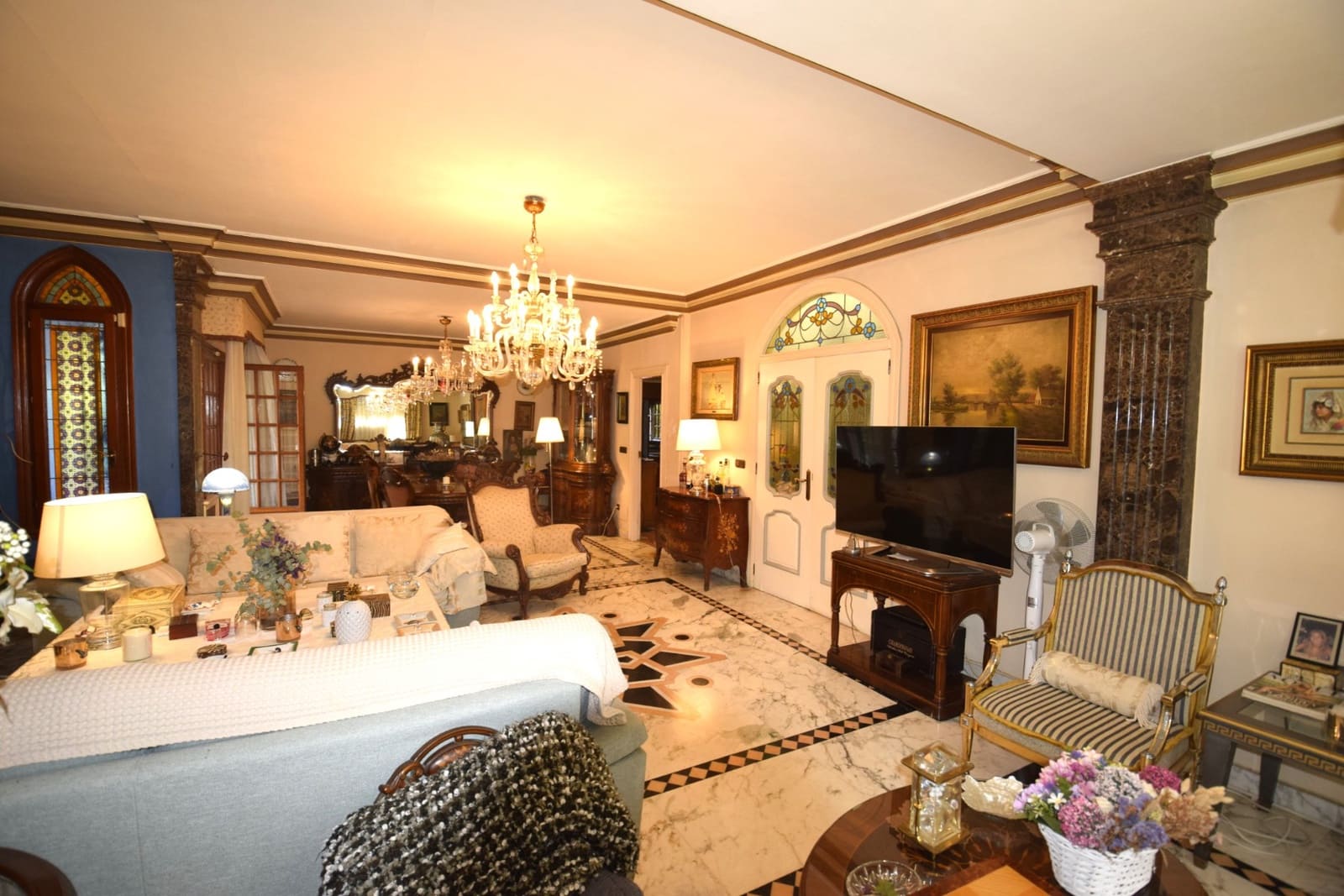 9 soveværelse Villa til salg i Torrevieja med swimmingpool - € 1.500.000 (Ref: 7919284)