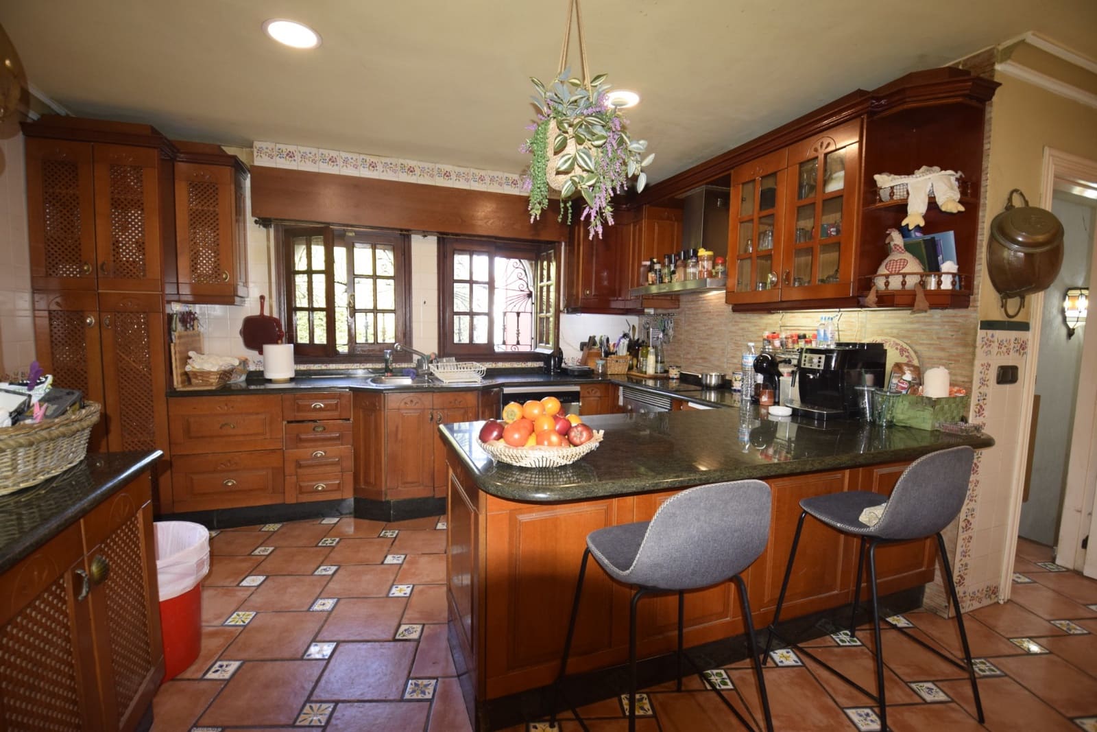 9 soveværelse Villa til salg i Torrevieja med swimmingpool - € 1.500.000 (Ref: 7919284)