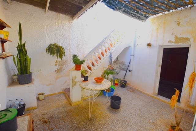 4 slaapkamer Halfvrijstaande villa te koop in Las Viñas, Guardamar del Segura - € 310.000 (Ref: 7981825)