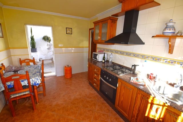 4 slaapkamer Halfvrijstaande villa te koop in Las Viñas, Guardamar del Segura - € 310.000 (Ref: 7981825)