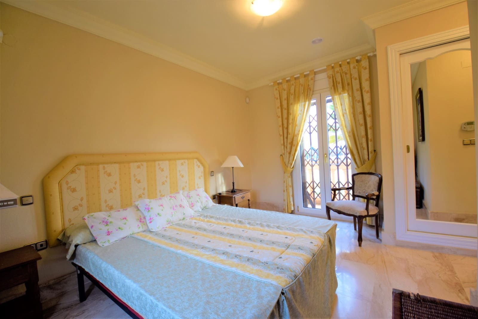 5 chambre Villa/Maison à vendre à Guardamar del Segura - 680 000 € (Ref: 8024678)