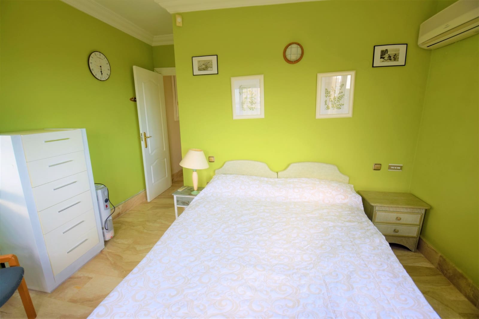 5 chambre Villa/Maison à vendre à Guardamar del Segura - 680 000 € (Ref: 8024678)