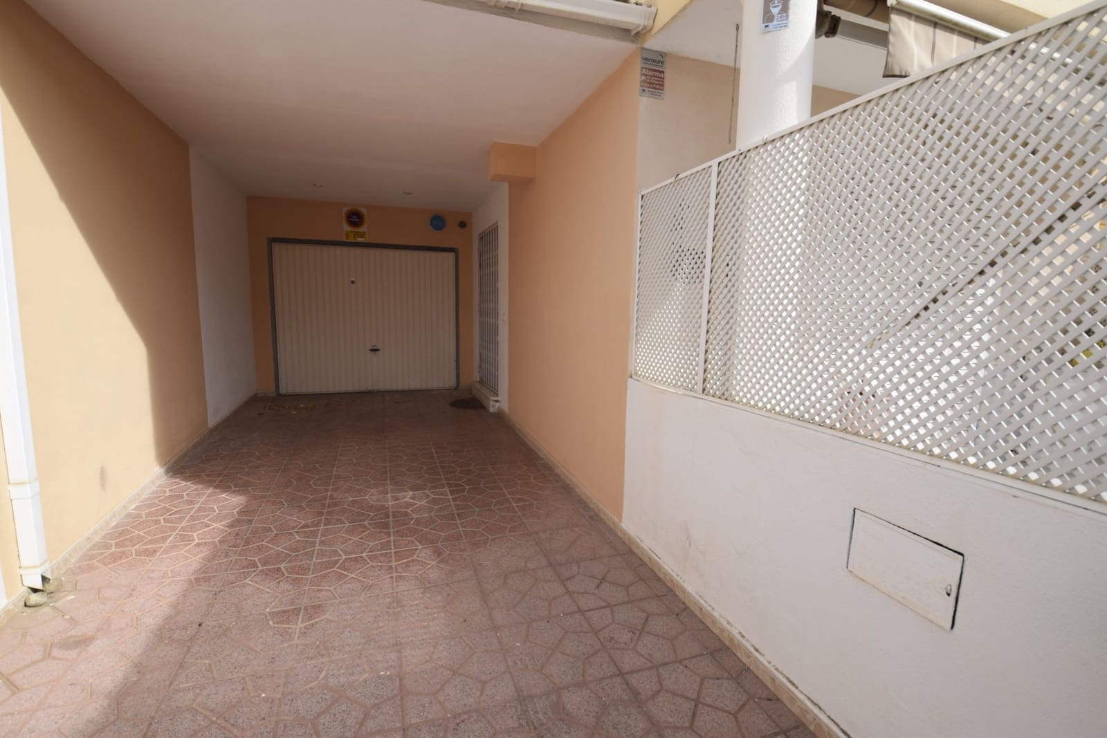 3 camera da letto Villetta a Schiera da affitare come casa vacanza in Guardamar del Segura con piscina - 800 € (Rif: 8085155)