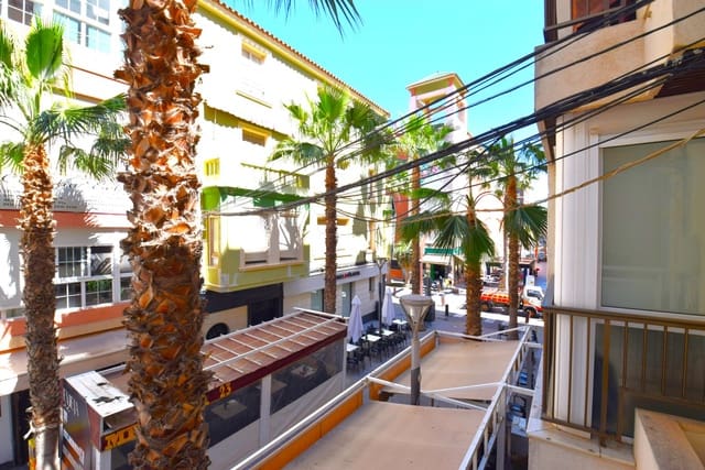 4 camera da letto Appartamento in vendita in Centro - Muelle Pesquero, Torrevieja - 199.000 € (Rif: 8220376)