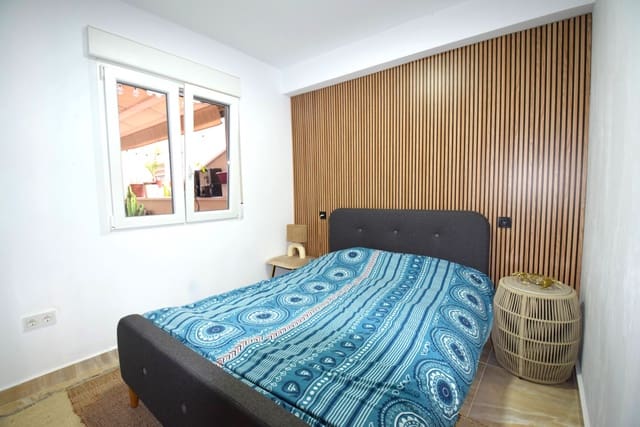 4 camera da letto Appartamento in vendita in Centro - Muelle Pesquero, Torrevieja - 199.000 € (Rif: 8220376)