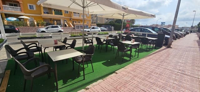 Commercial for sale in Aguas Nuevas, Torrevieja - € 520,000 (Ref: 8410462)